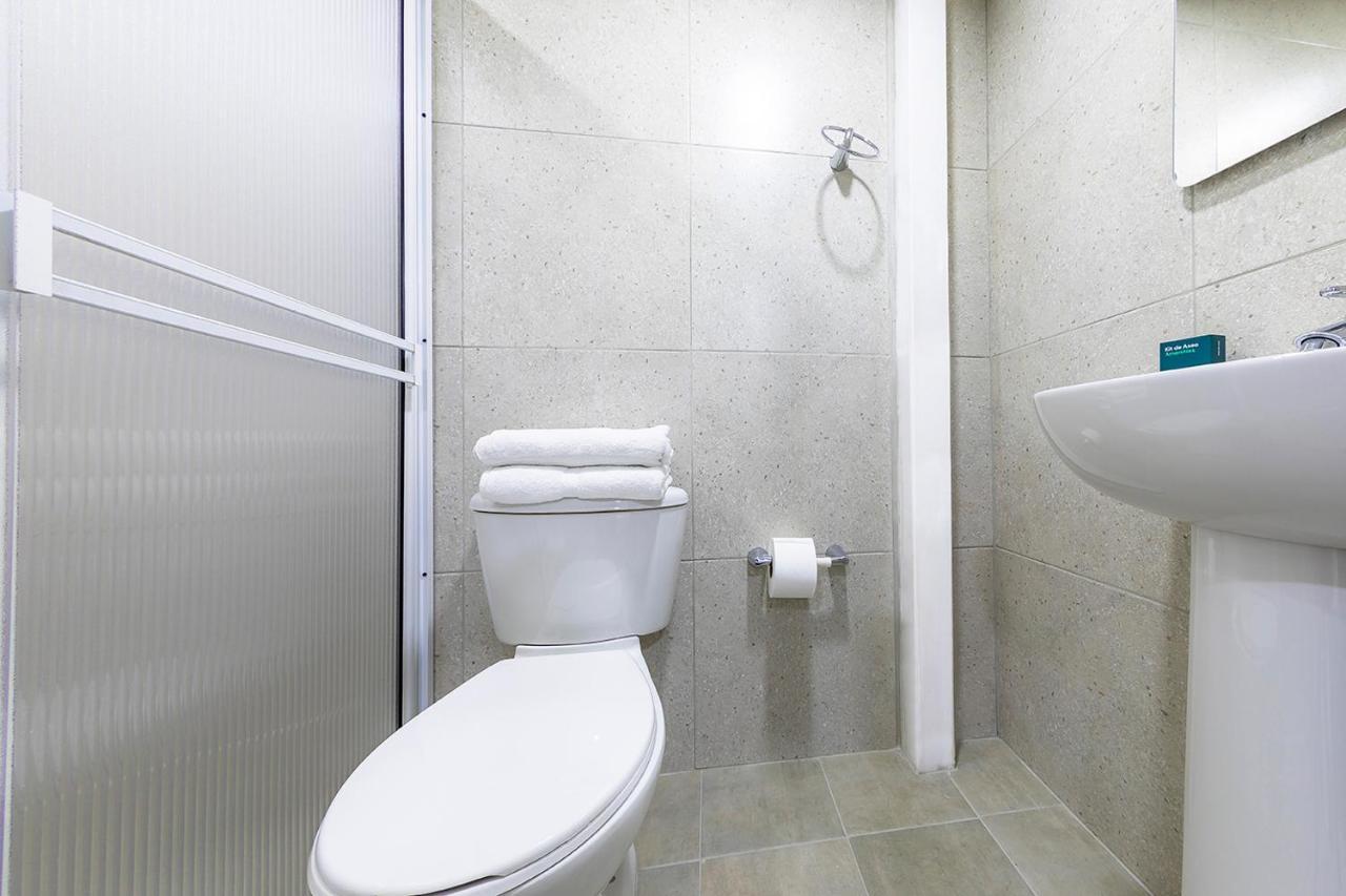 Hotel Ayenda Palo Alto 메딜린 외부 사진