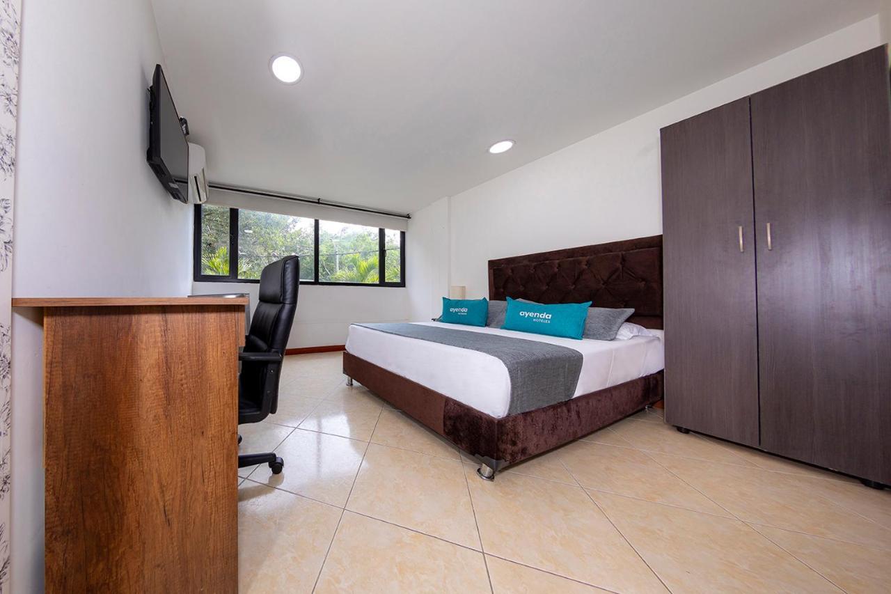 Hotel Ayenda Palo Alto 메딜린 외부 사진